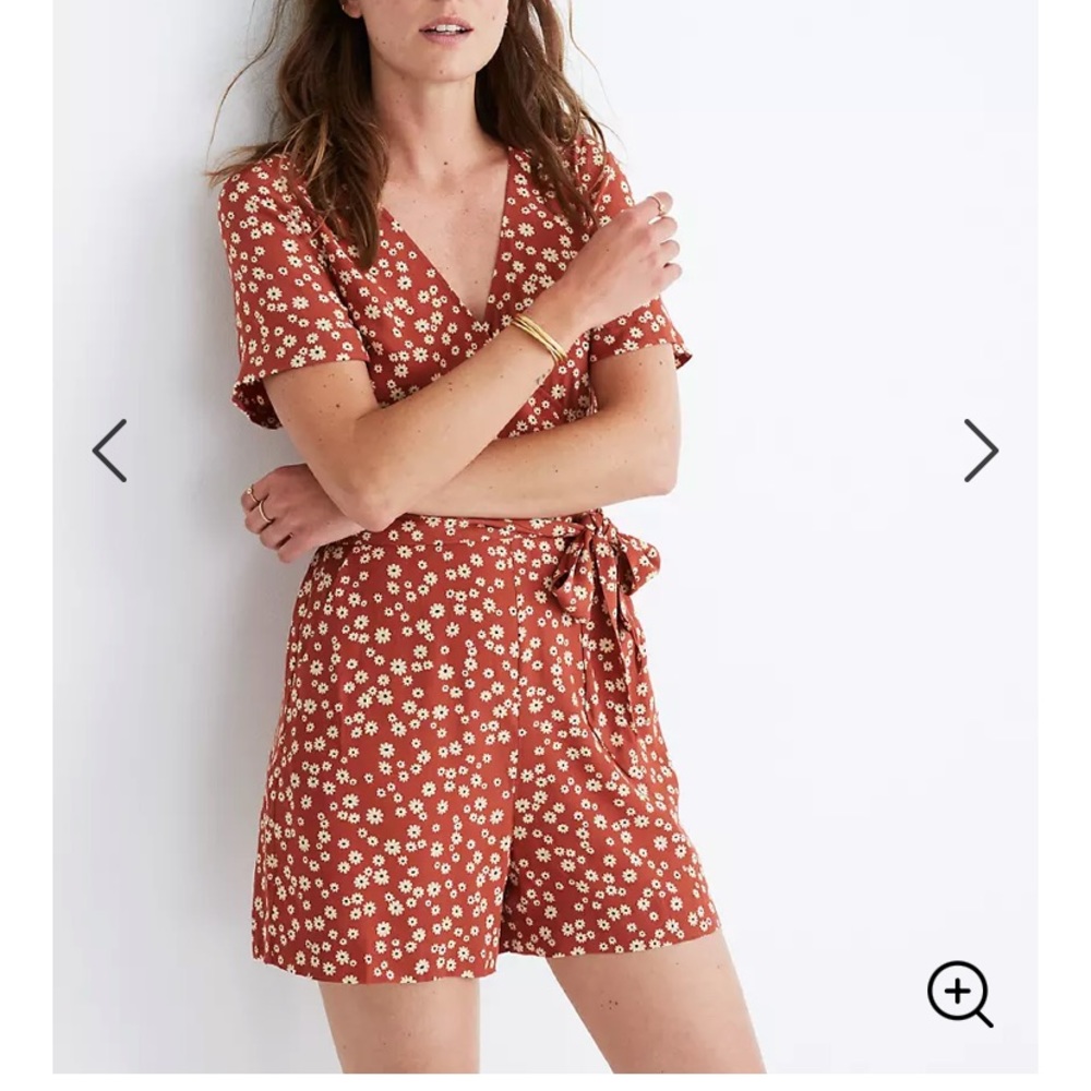 NWT Madewell Wrap Front Romper in Daisy Field
